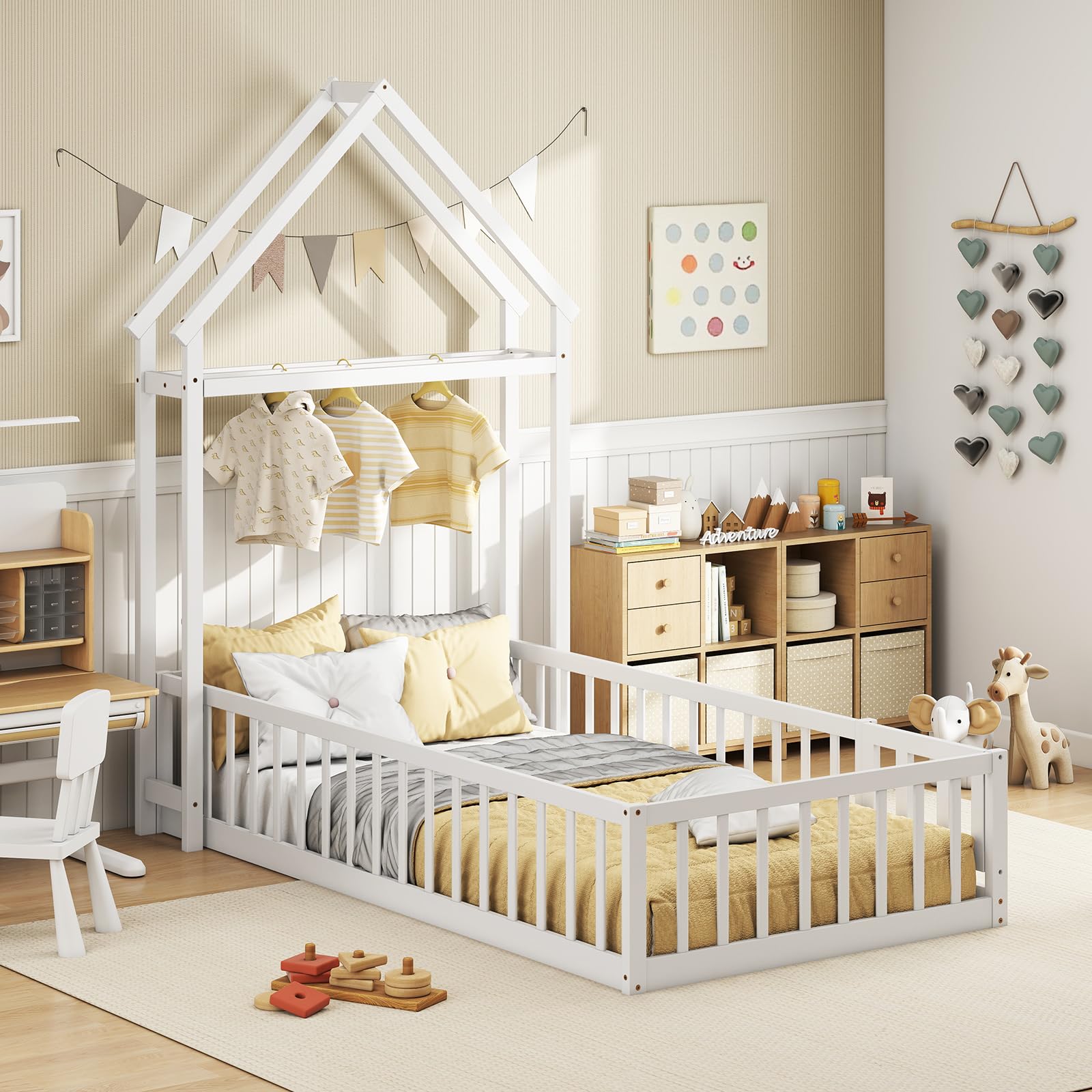 Children's Canopy Bed
